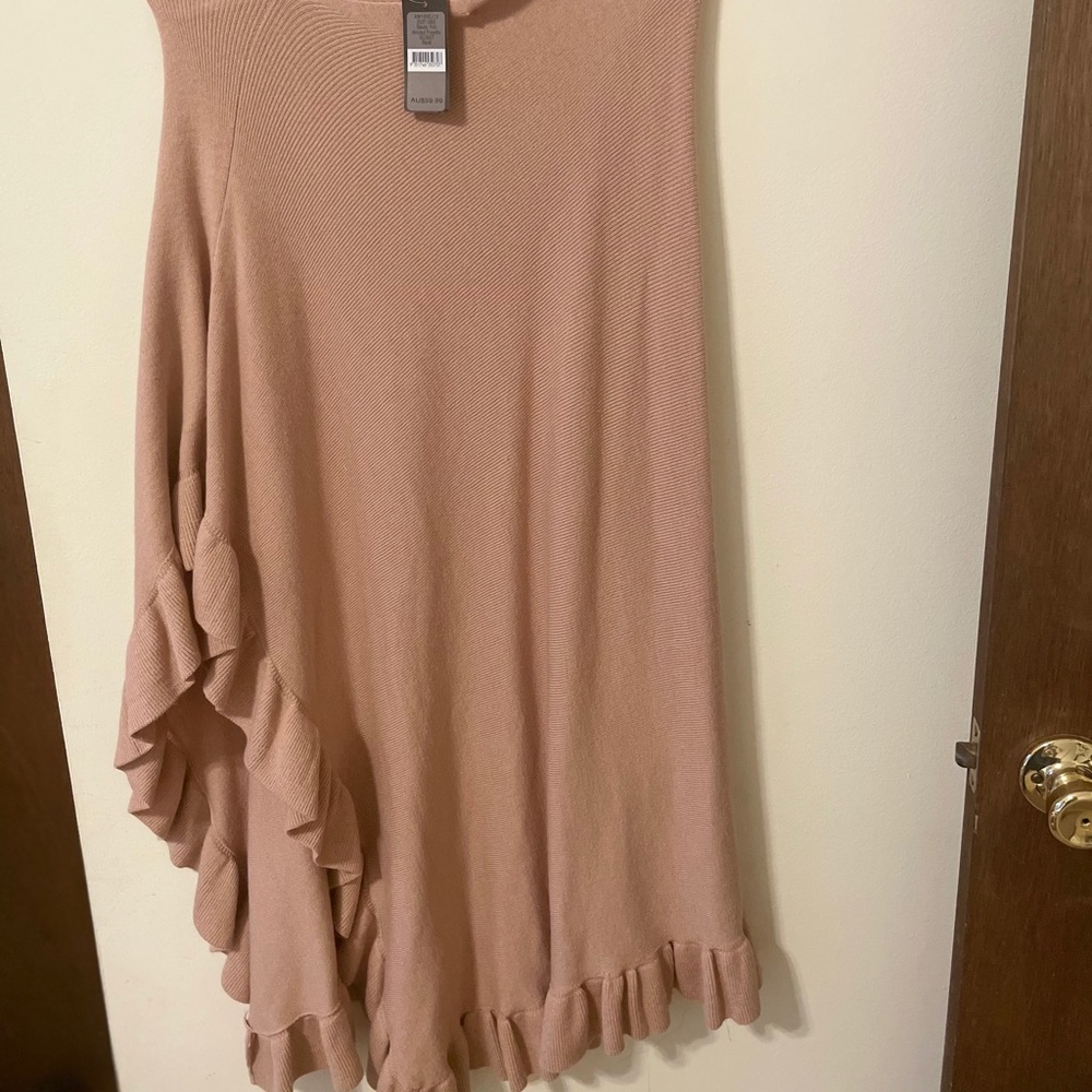 FOREVER NEW Poncho